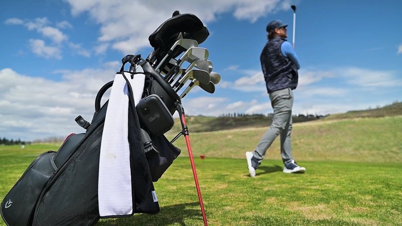golf towels in Vancouver BC